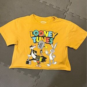 Looney Tunes crop top size medium